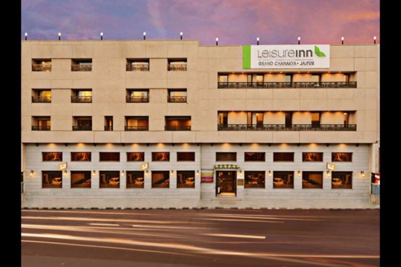 Leisure Inn Grand Chanakya Джапур Экстерьер фото